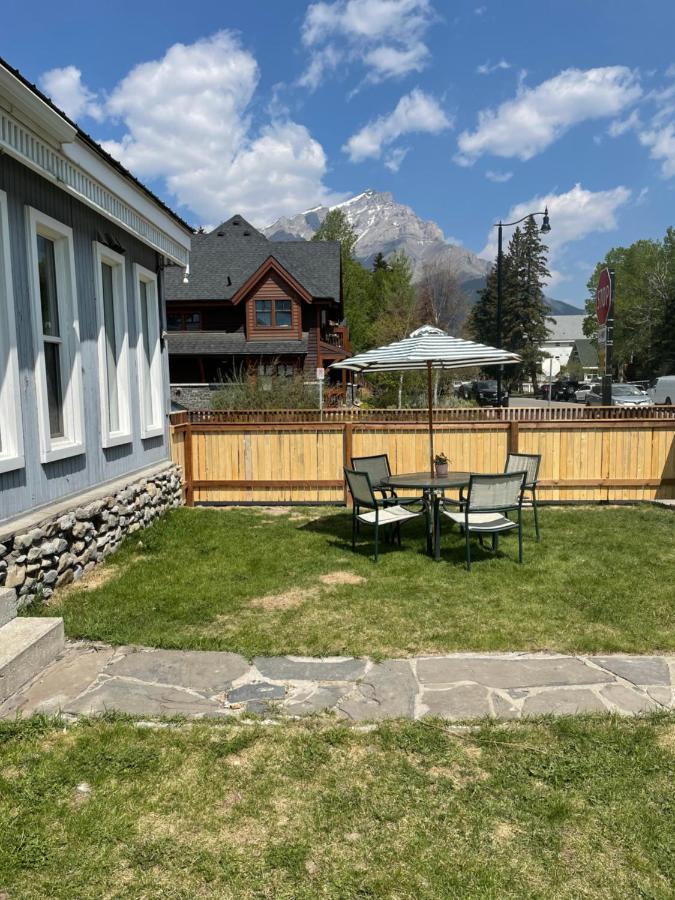 Three Peaks Banff Villa Ngoại thất bức ảnh