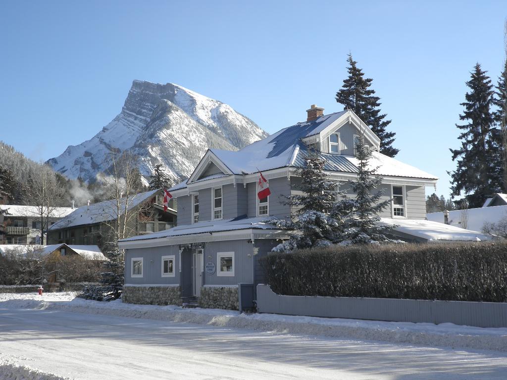Three Peaks Banff Villa Ngoại thất bức ảnh